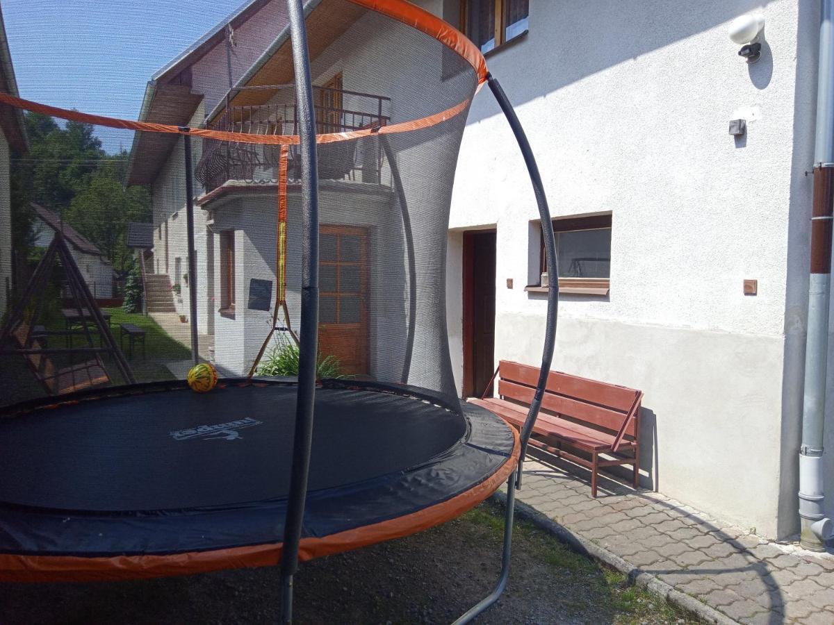 Dovolenkový dom s tromi spálňami Zuberec Exterior foto